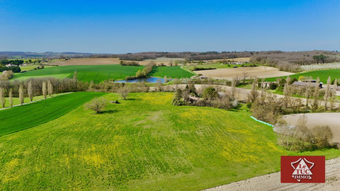   Maison en pierre avec piscine, �tang et terrain. Maison - 5 pi�ce(s) - 120 m�
