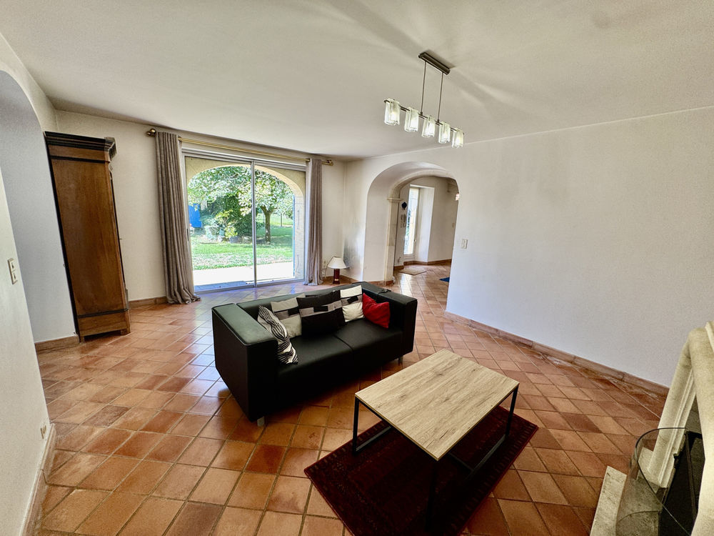 � vendre  Maison Piolenc (84420)