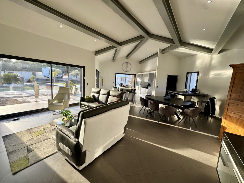 � vendre  Maison Sainte-C�cile-les-Vignes (84290)