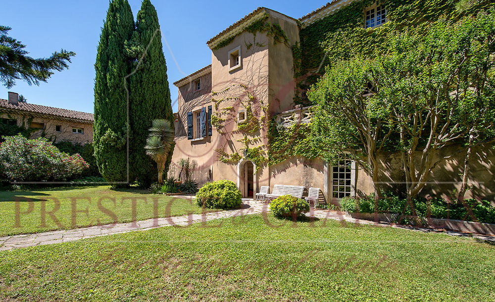 � vendre  Maison Orange (84100)