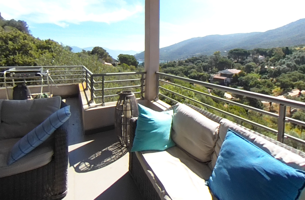 � vendre  Maison Belv�d�re-Campomoro (20110)