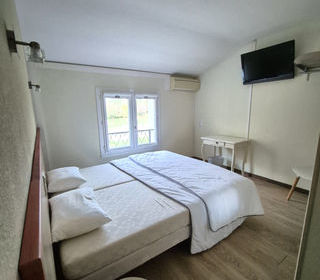  Maison � vendre 15 + pi�ces 835 m�