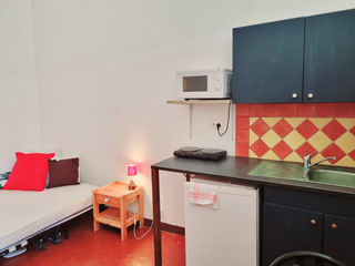  Immeuble � vendre 14 pi�ces 250 m�