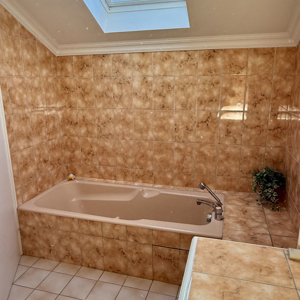 � vendre  Propri�t�/ch�teau Bron (69500)