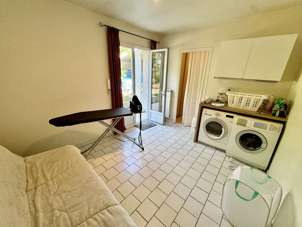 � vendre  Maison Uchaux (84100)