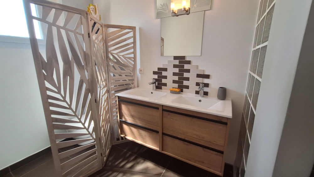 � vendre  Maison Afa (20167)