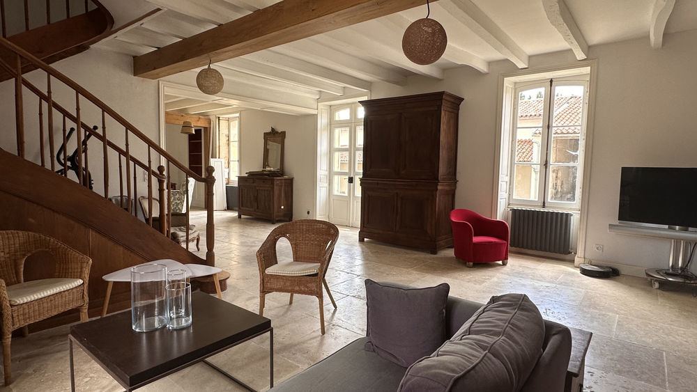 � vendre  Propri�t�/ch�teau Saint-Jean-d'Ang�ly (17400)