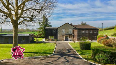   Grande maison familiale de caract�re Maison - 10 pi�ce(s) - 370 m�