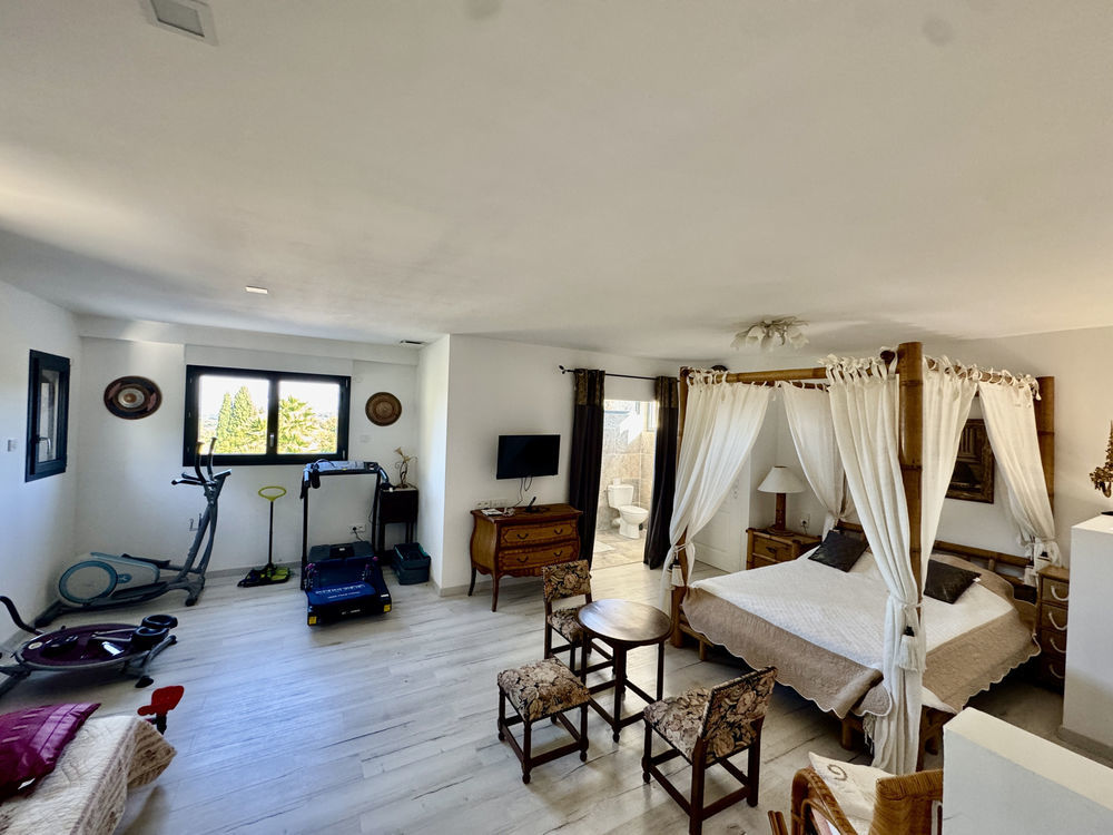 � vendre  Maison Sainte-C�cile-les-Vignes (84290)