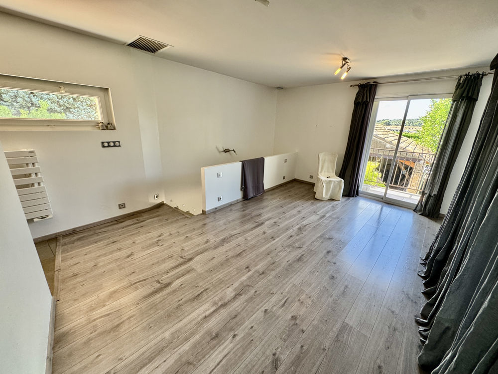 � vendre  Maison Piolenc (84420)