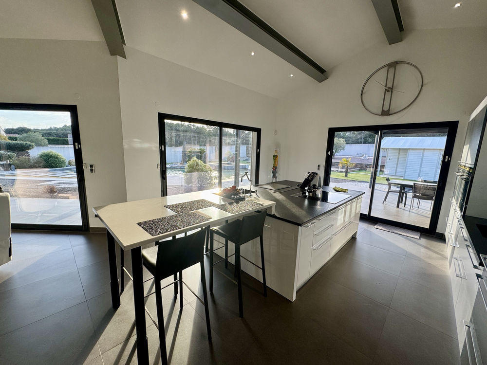 � vendre  Maison Sainte-C�cile-les-Vignes (84290)