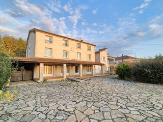  Maison � vendre 15 + pi�ces 835 m�