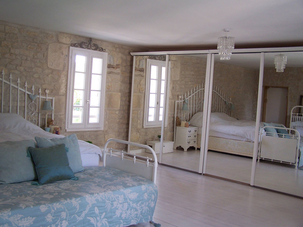 � vendre  Propri�t�/ch�teau Saint-Jean-d'Ang�ly (17400)