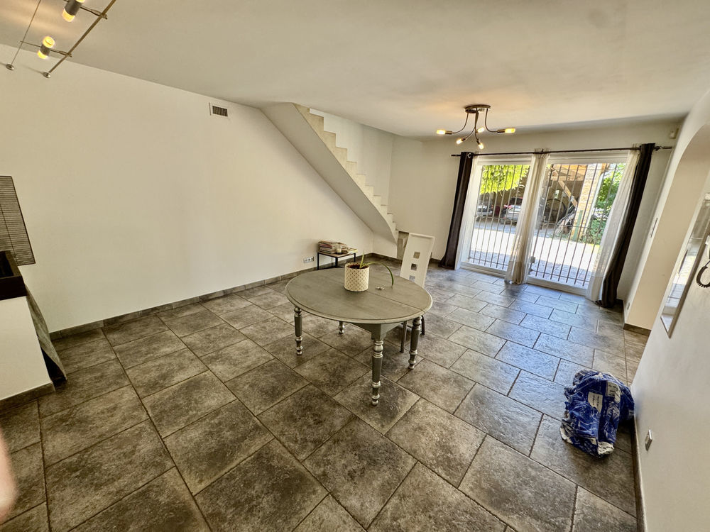 � vendre  Maison Piolenc (84420)