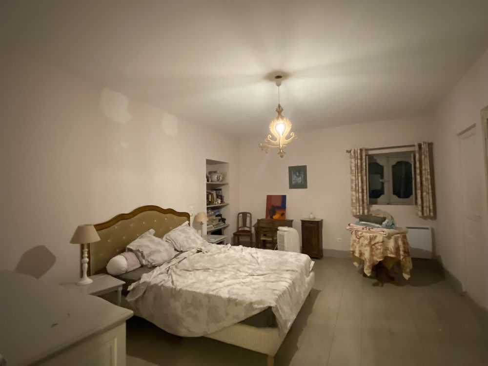 � vendre  Propri�t�/ch�teau Boll�ne (84500)