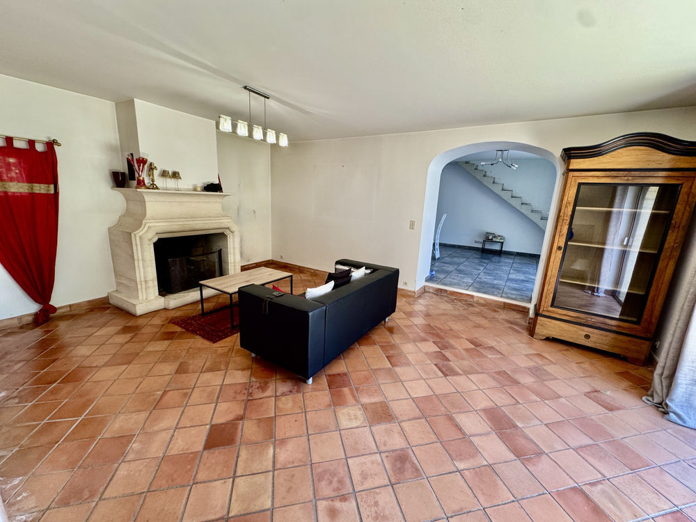 � vendre  Maison Piolenc (84420)