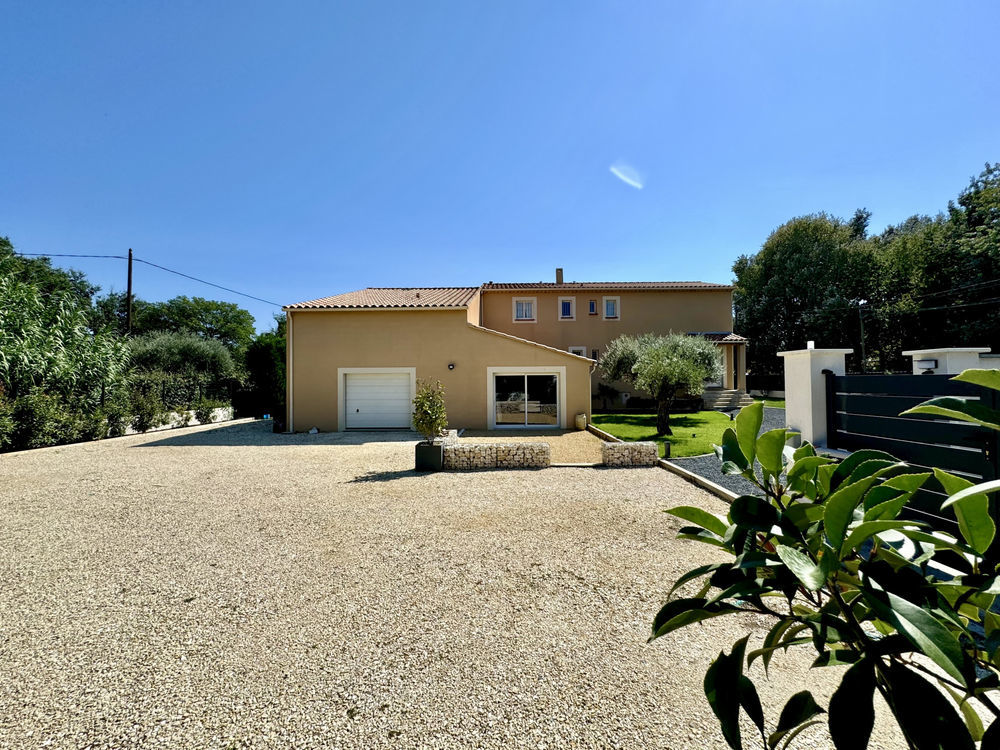 � vendre  Maison Piolenc (84420)