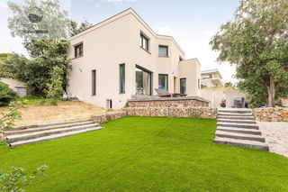  Maison � vendre 6 pi�ces 200 m�