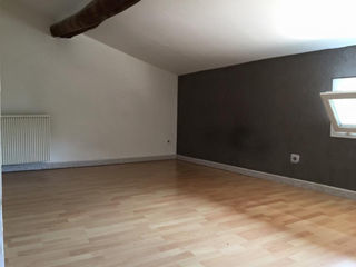  Appartement � louer 4 pi�ces 80 m�