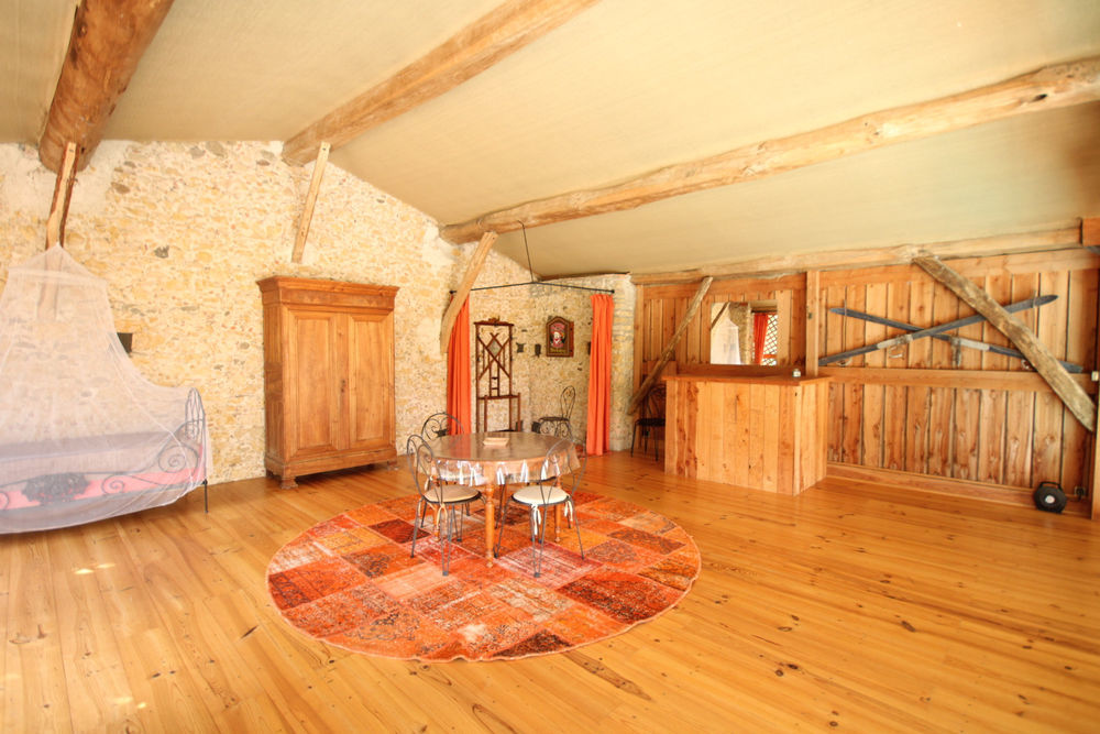 � vendre  Propri�t�/ch�teau Mirepoix (09500)