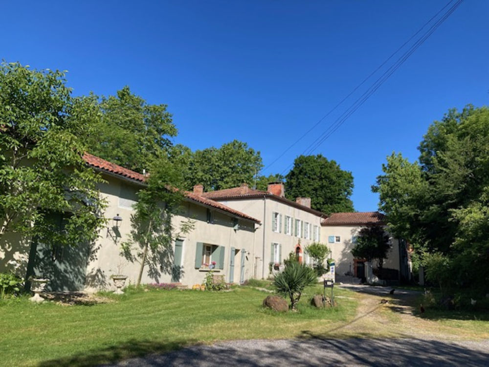 � vendre  Propri�t�/ch�teau Pailh�s (09130)