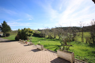  Propri�t�/ch�teau � vendre 12 pi�ces 233 m�