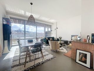  Appartement � louer 4 pi�ces 98 m�