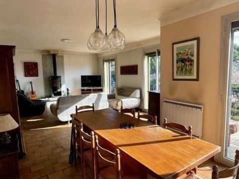   Location Maison Maison - 5 pi�ce(s) - 150 m�