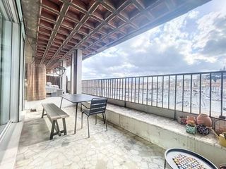  Appartement � louer 4 pi�ces 98 m�