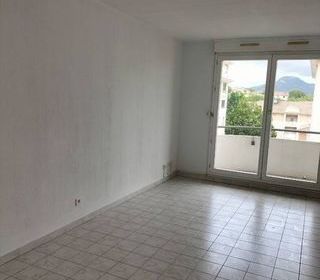  Appartement � louer 2 pi�ces 51 m�