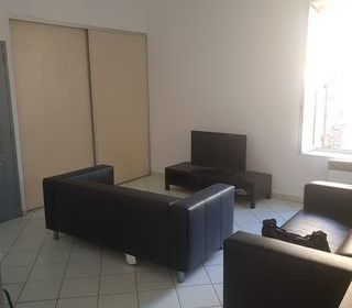  Appartement � louer 4 pi�ces 75 m�