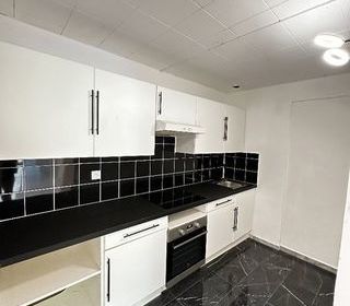  Appartement � louer 2 pi�ces 80 m�