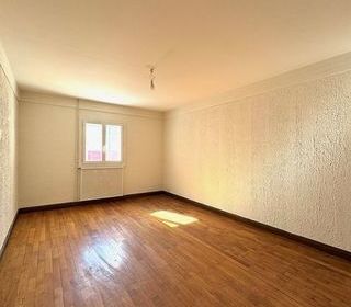  Appartement � louer 4 pi�ces 105 m�