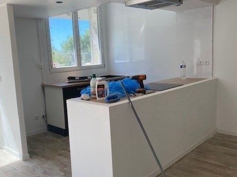   Location Maison Maison - 3 pi�ce(s) - 76 m�