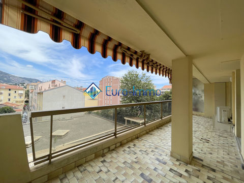   2 Pi�ces 46m2  + Terrasse de 19m2  + Cave + Garage - Menton - Avenue Edouard VII Appartement - 2 pi�ce(s) - 46 m�