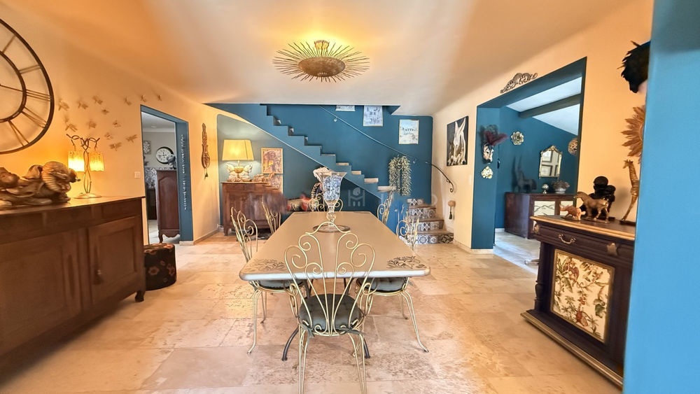 � vendre  Propri�t�/ch�teau Beaucaire (30300)