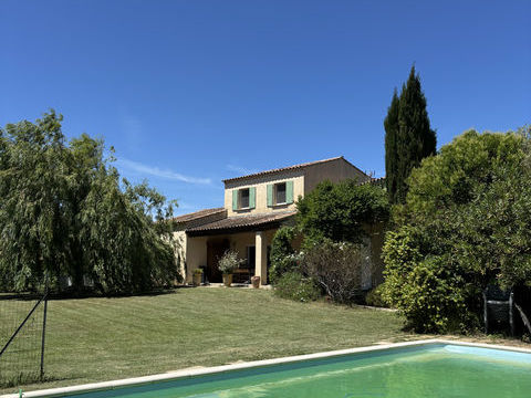   Maison de charme � Maussane les Alpilles Maison - 5 pi�ce(s) - 149 m�