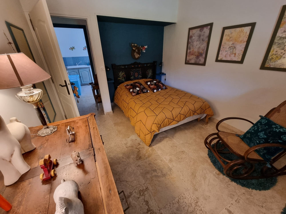 � vendre  Propri�t�/ch�teau Beaucaire (30300)