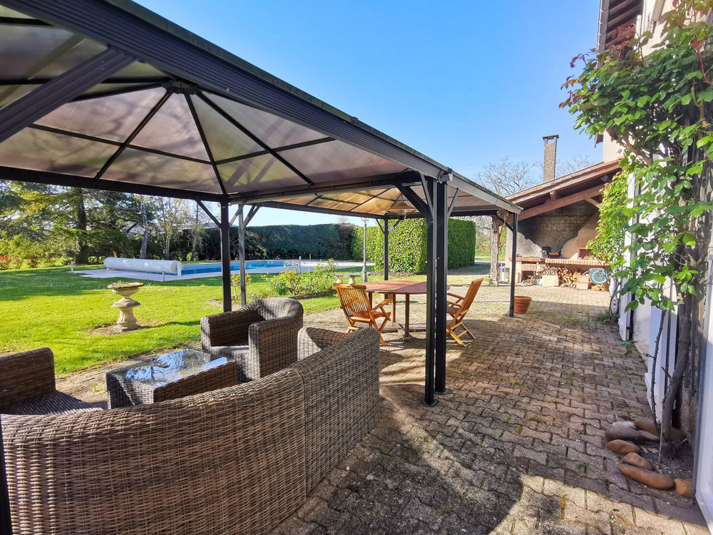 � vendre  Maison Saint-Jean-de-Bournay (38440)