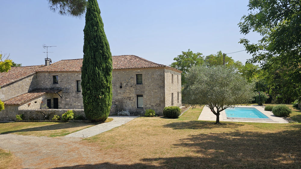 � vendre  Propri�t�/ch�teau Agen (47000)