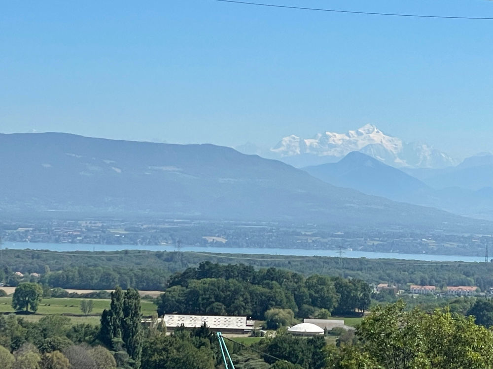 � vendre  Maison Grilly (01220)