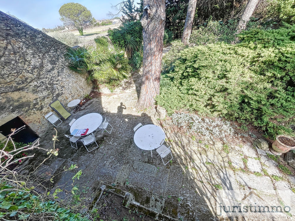 � vendre  Propri�t�/ch�teau Orange (84100)