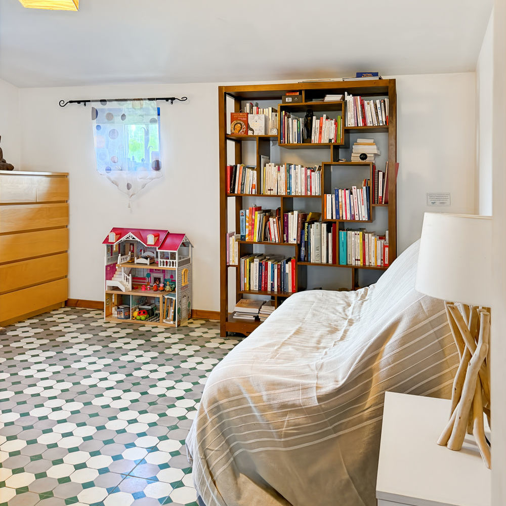 � vendre  Propri�t�/ch�teau Villeneuve-de-Berg (07170)