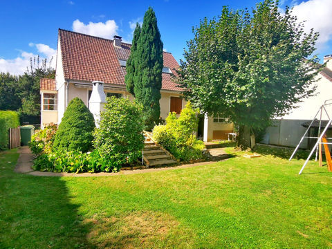   Maison 6P ind�pendante sur 494 m2 de terrain arbor� Maison - 5 pi�ce(s) - 103 m�