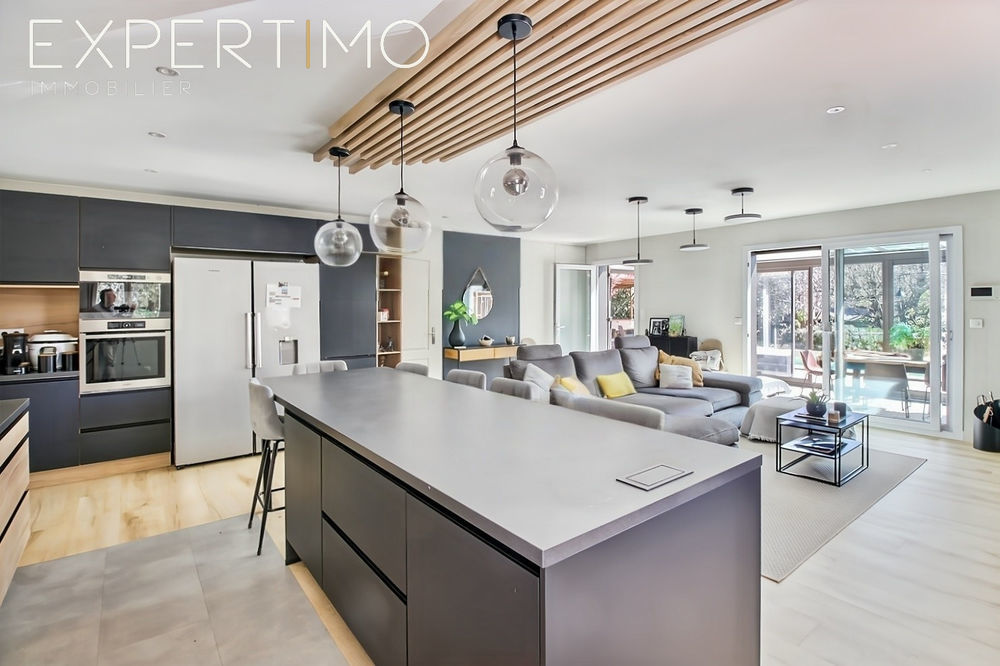 � vendre  Maison Saint-Maximin-la-Sainte-Baume (83470)