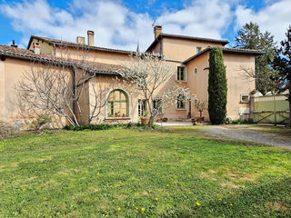  Propri�t�/ch�teau � vendre 10 pi�ces 262 m�