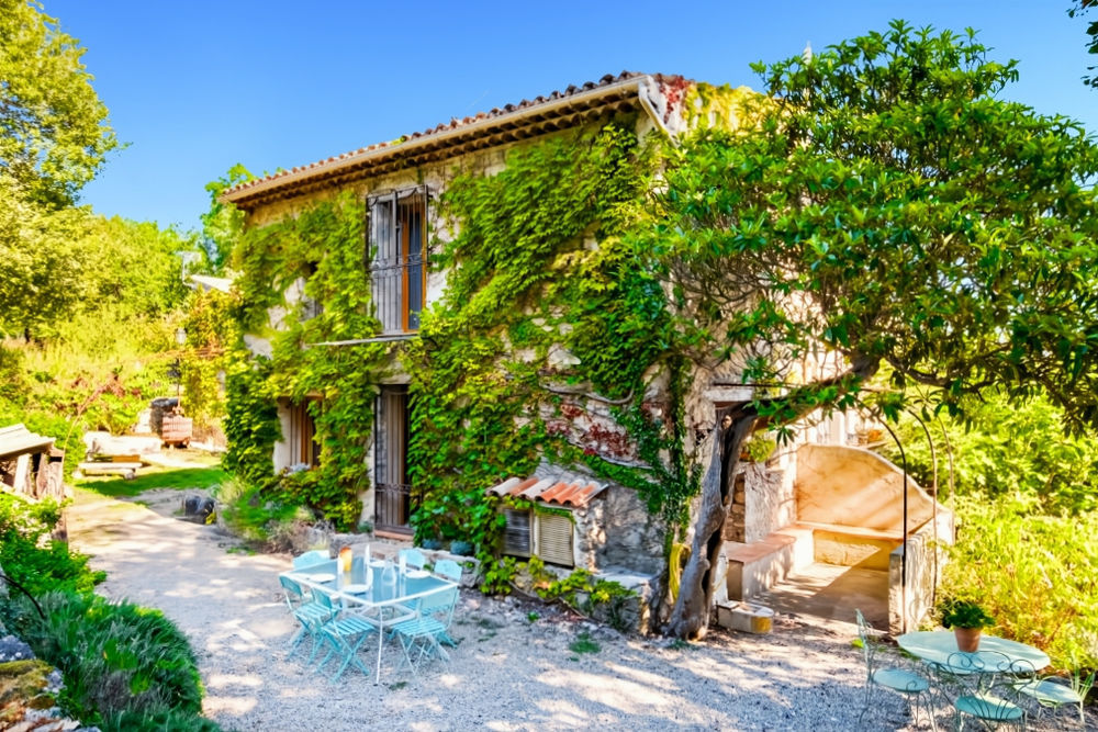 � vendre  Propri�t�/ch�teau Le Broc (06510)