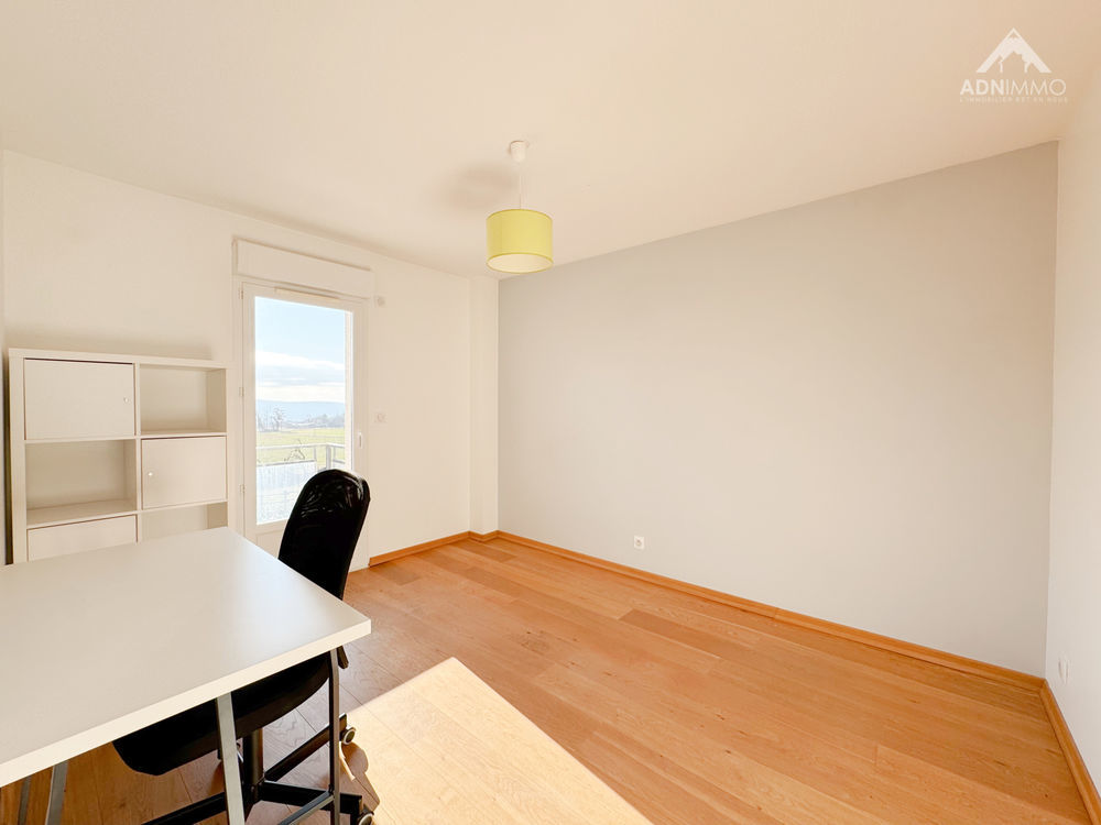 � vendre  Maison P�ron (01630)