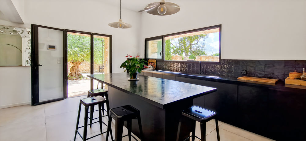 � vendre  Maison Uz�s (30700)