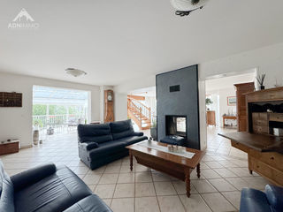  Maison � vendre 9 pi�ces 245 m�